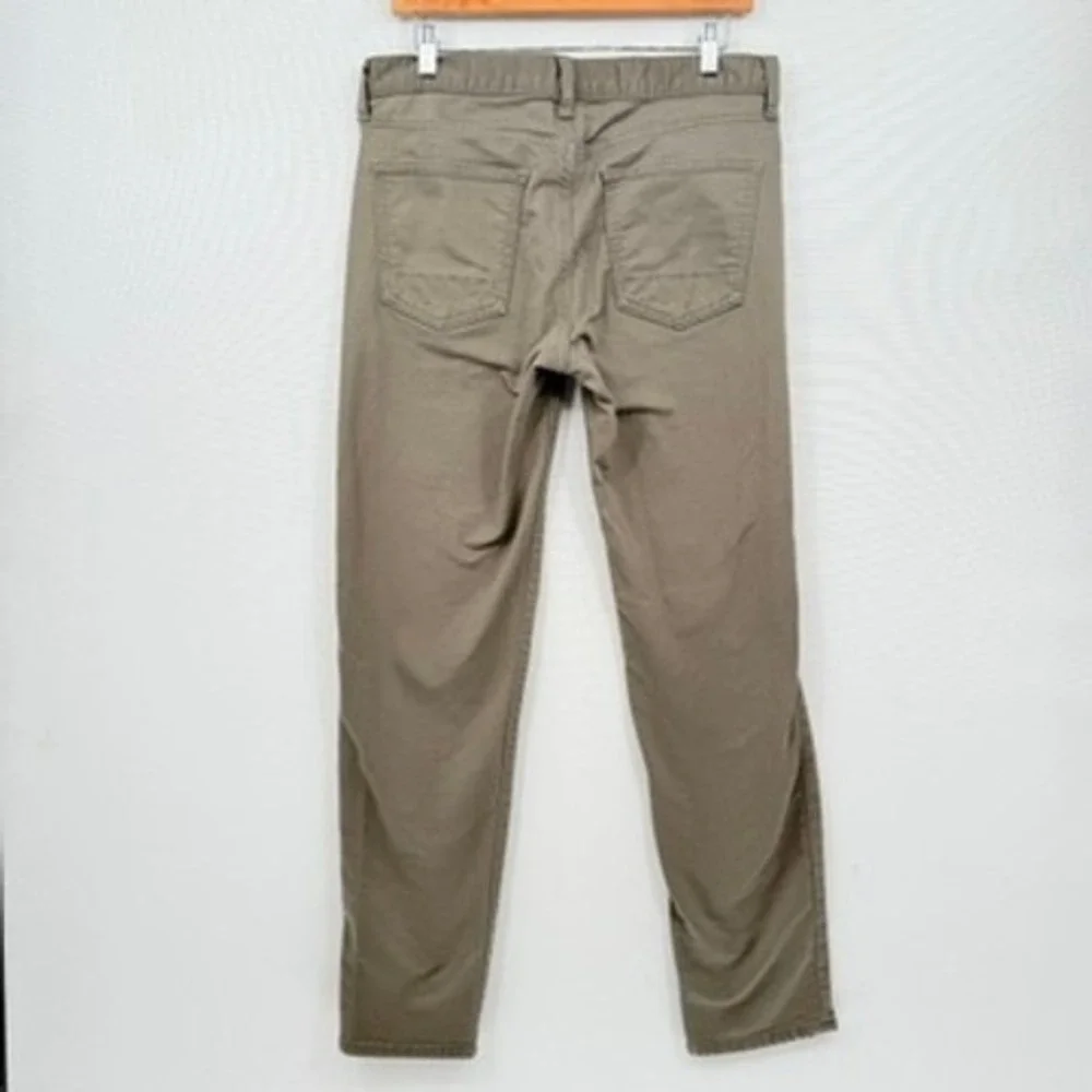 Banana Republic Travel Jeans Mens 33x32 Olive Athletic Fit Minimalist Classic